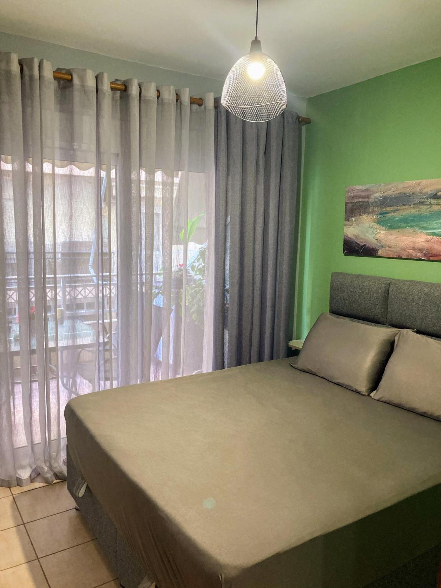 M.O.M.'S Apartment อเล็กซานโดรโพลิส ภายนอก รูปภาพ