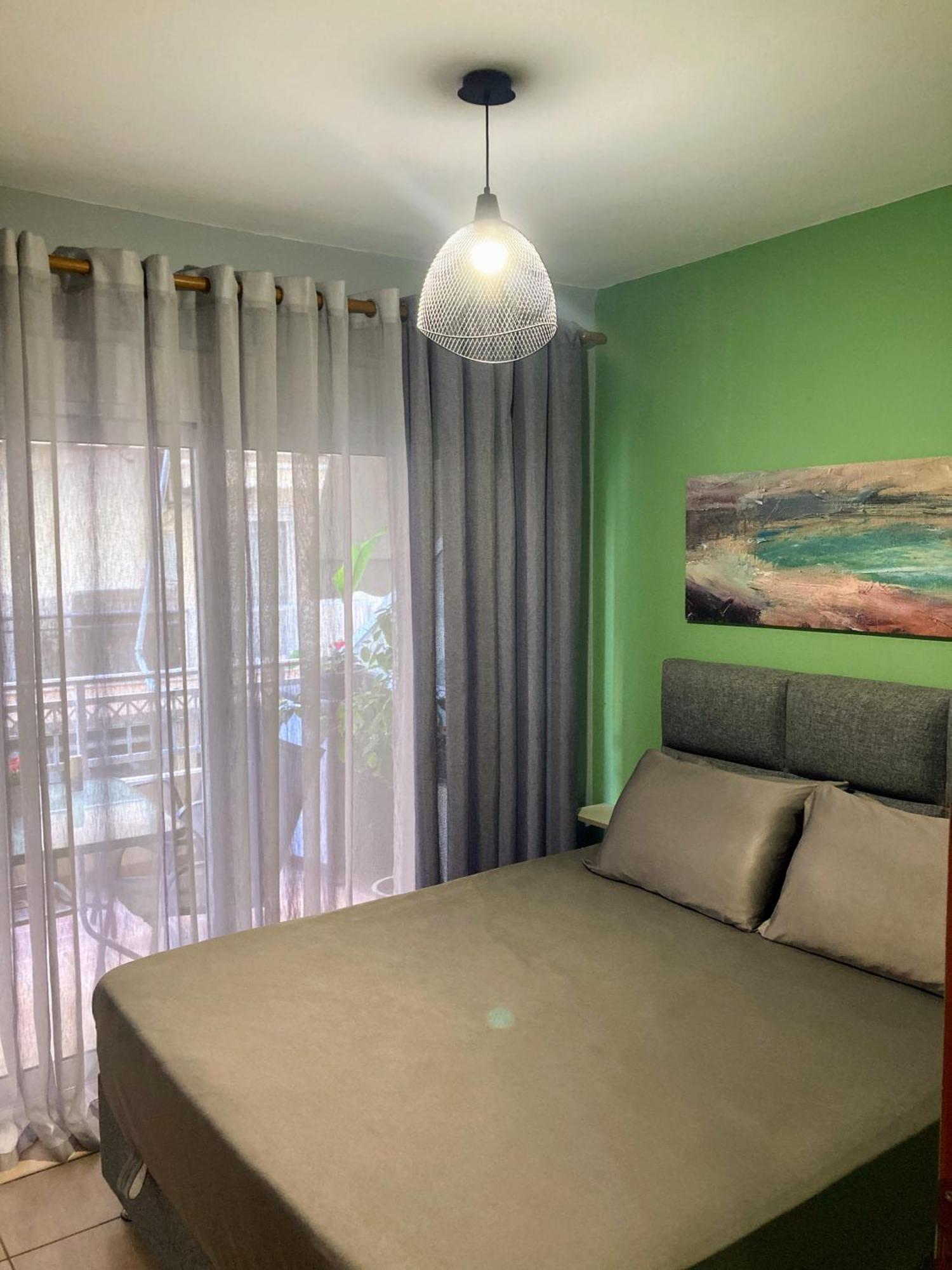M.O.M.'S Apartment อเล็กซานโดรโพลิส ภายนอก รูปภาพ