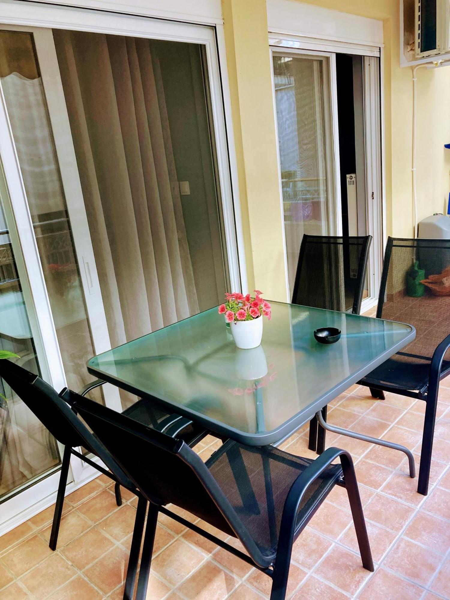 M.O.M.'S Apartment อเล็กซานโดรโพลิส ภายนอก รูปภาพ